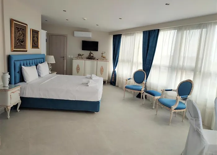 Light Blue 4* Nea Kallikrateia