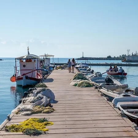 Light Blue Apart Otel 4*