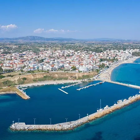 Ξενοδοχείο με διαμερίσματα Light Blue Nea Kallikrateia