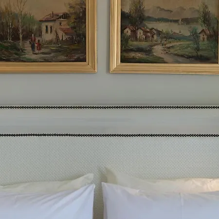 Light Blue Apart Otel 4*