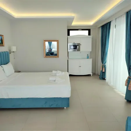 Aparthotel Light Blue Nea Kallikrateia