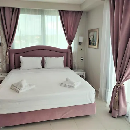 Light Blue Aparthotel Nea Kallikrateia