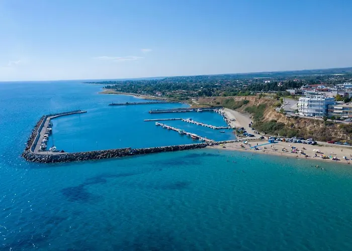 Light Blue Hotel de apartamente Nea Kallikrateia