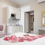 Aparthotel Light Blue 4*