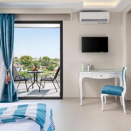 Light Blue Ξενοδοχείο με διαμερίσματα 4*