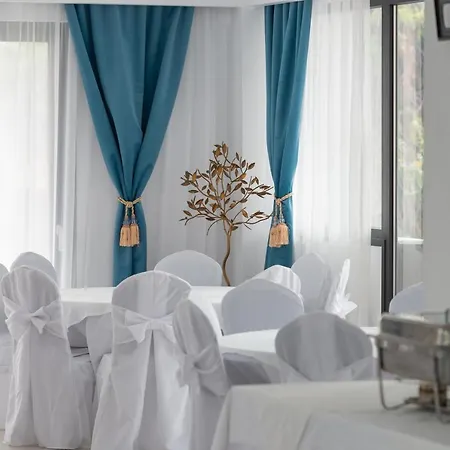 Aparthotel Light Blue Nea Kallikrateia