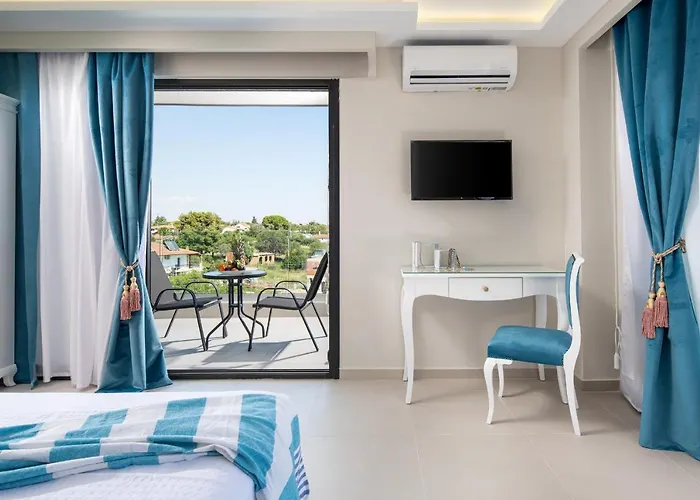 Light Blue Aparthotel 4*