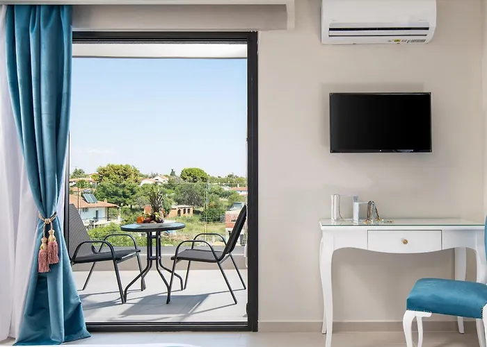 Light Blue Aparthotel Nea Kallikrateia