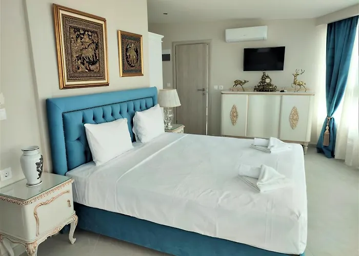 Aparthotel Light Blue 4*